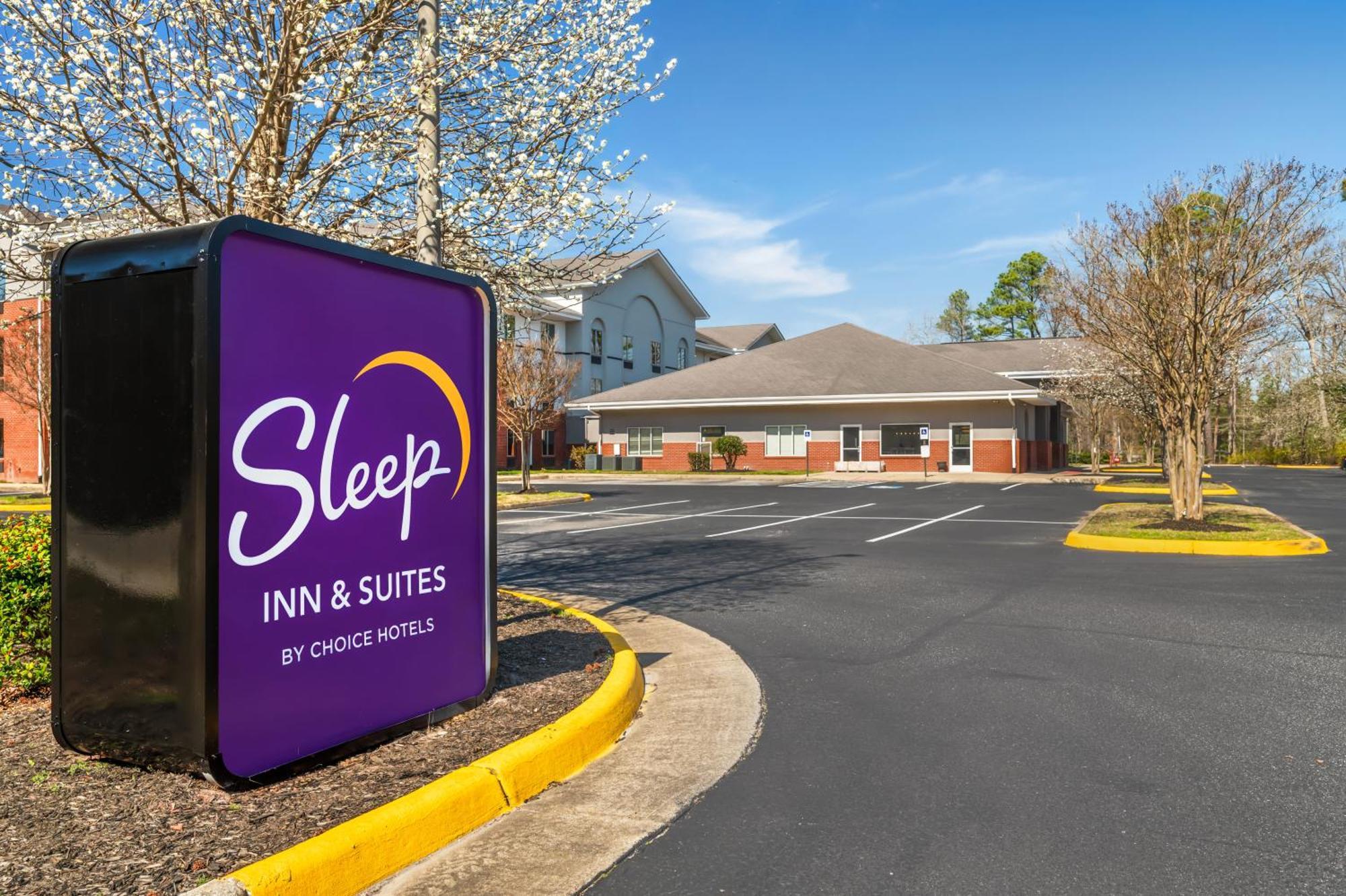 Sleep Inn & Suites Newport News Exterior photo