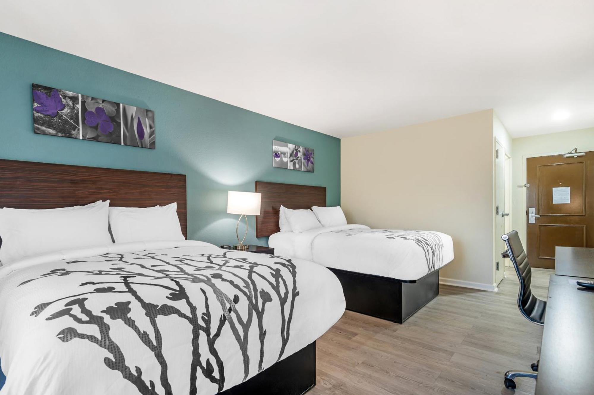 Sleep Inn & Suites Newport News Exterior photo